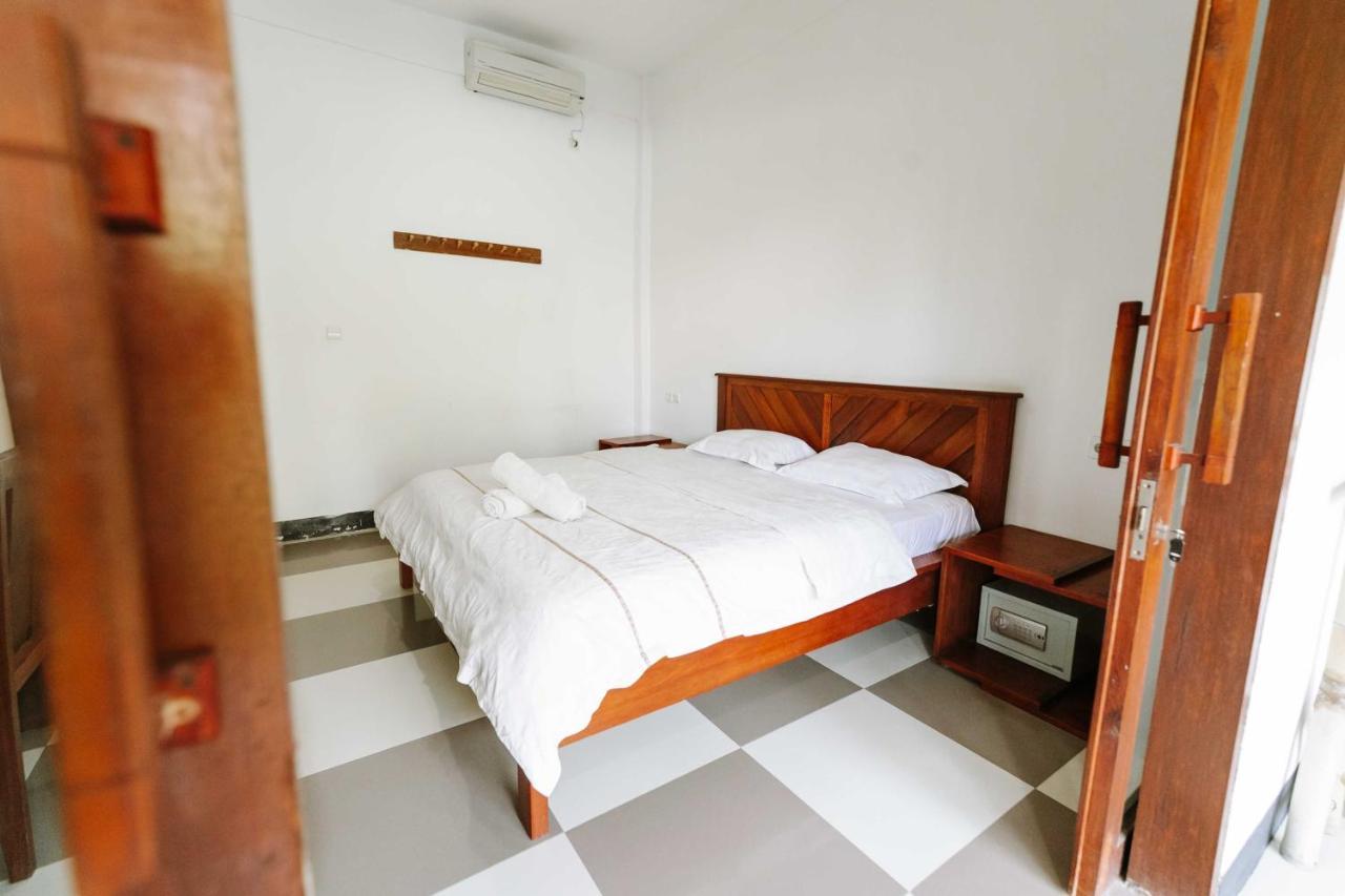 Dream Cowork Hotel Kuta  Esterno foto
