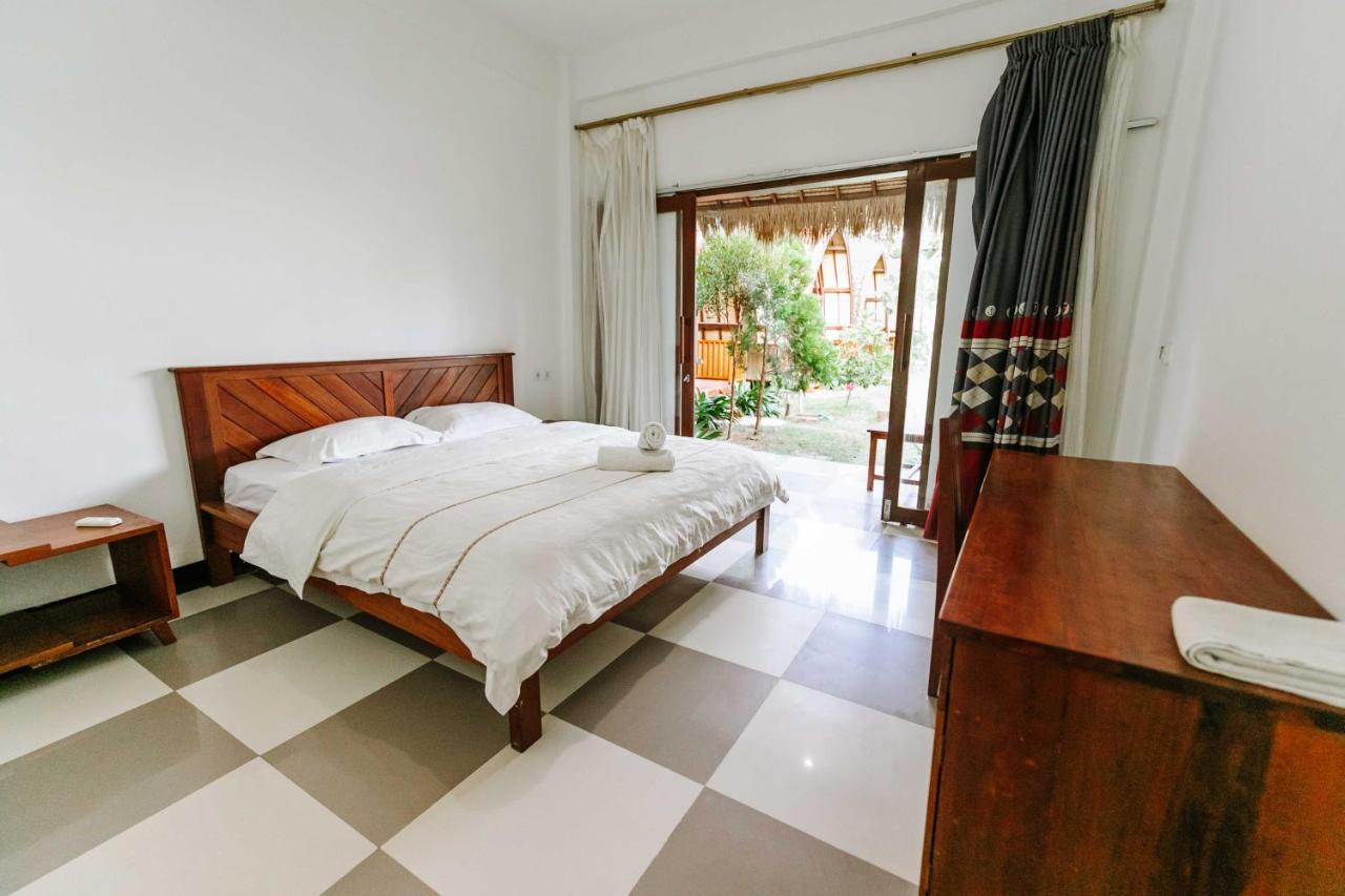 Dream Cowork Hotel Kuta  Esterno foto