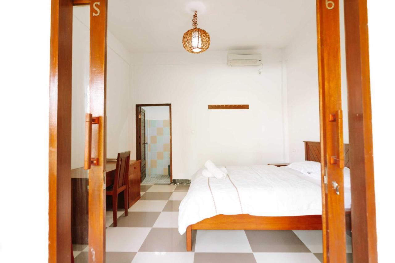 Dream Cowork Hotel Kuta  Esterno foto